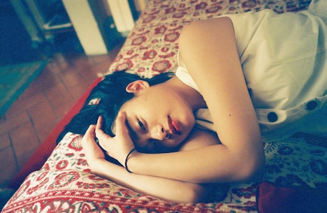 杉咲花1st写真集「ユートピア」より。