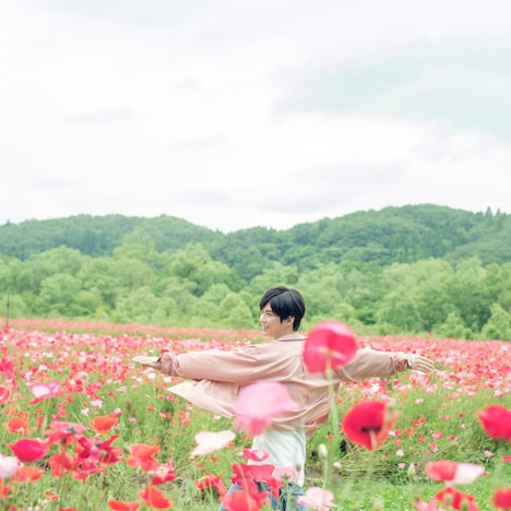 千葉雄大写真集「横顔」より。