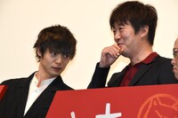 「犬猿」プレミア上映会の様子。