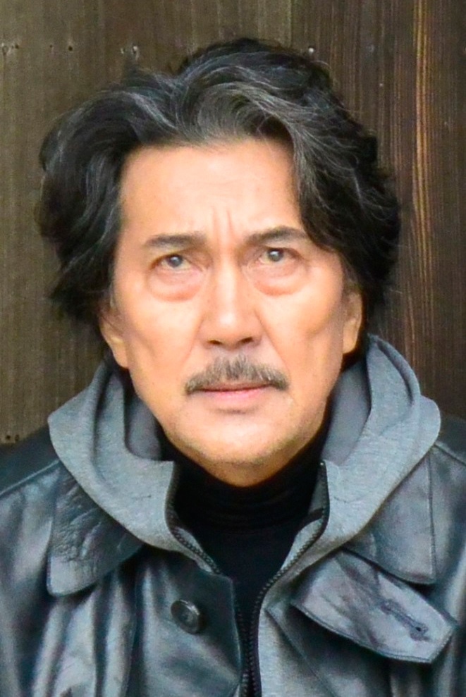 役所広司