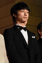 「今夜、ロマンス劇場で」ジャパンプレミアのレッドカーペットイベントにて、坂口健太郎。