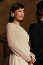 「今夜、ロマンス劇場で」ジャパンプレミアのレッドカーペットイベントにて、綾瀬はるか。