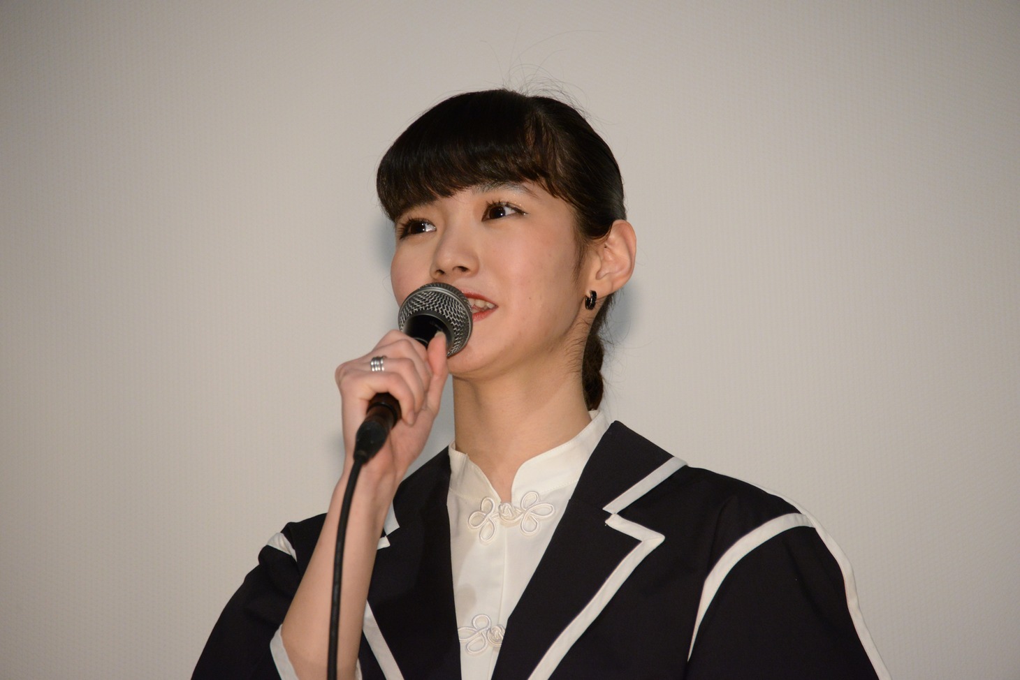 荒川ちか