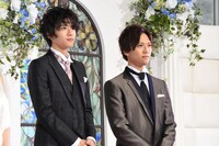 左から飯島寛騎、岡田龍太郎。