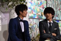 左から平岡祐太、山田裕貴。