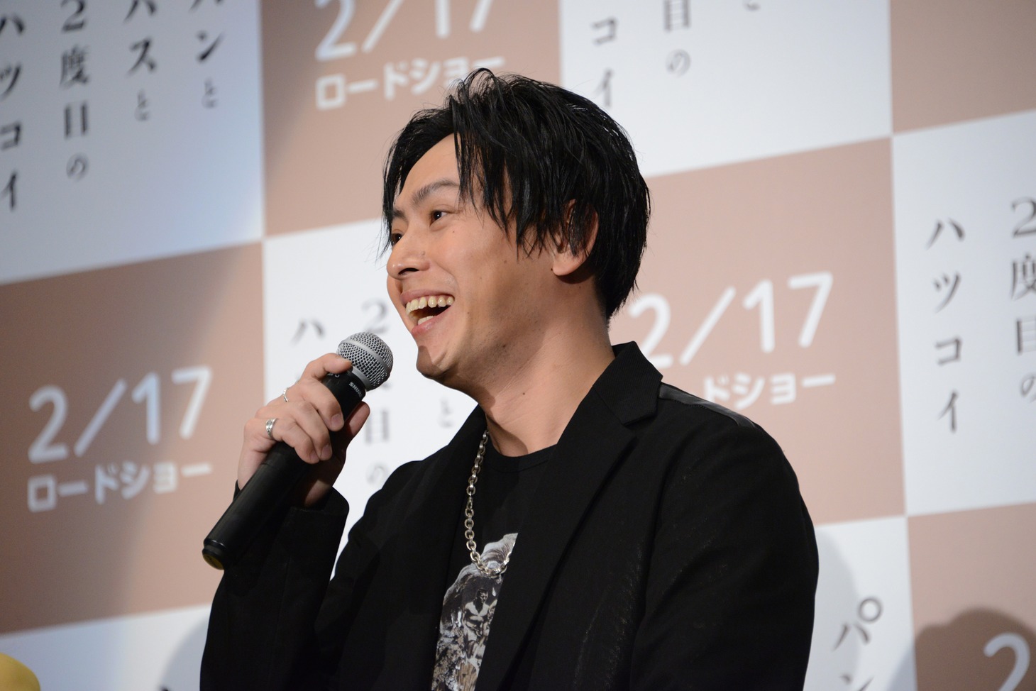 山下健二郎