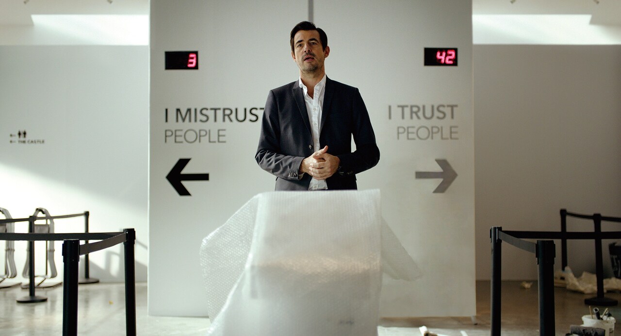 パルムドール受賞の風刺コメディ「ザ・スクエア 思いやりの聖域」予告編