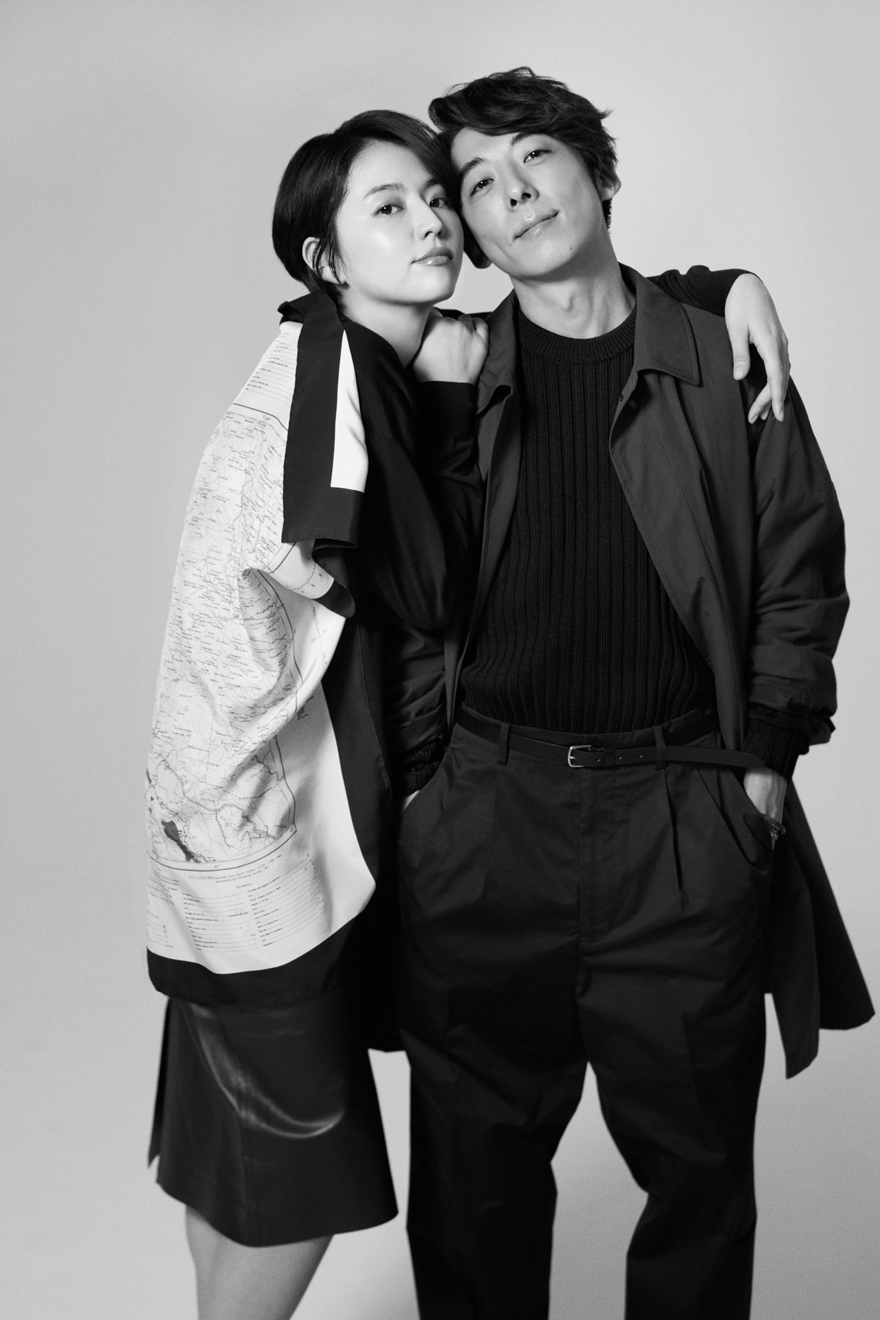 長澤まさみと高橋一生がOggi表紙に登場、「嘘を愛する女」や“印象美人