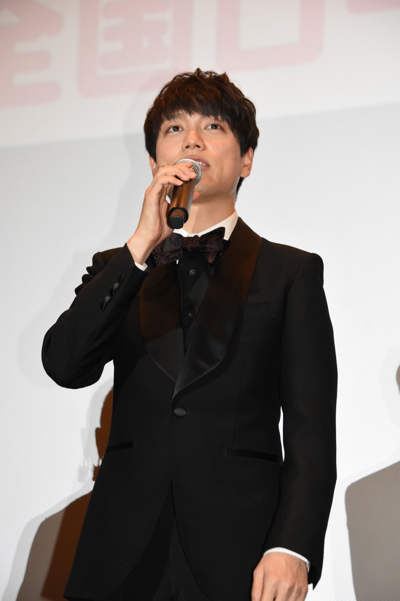 山崎育三郎