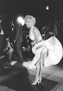 「Marilyin Monroe / During the filming of『The Seven Year Itch'』at Lexington Avenue, 1954」 (c)Photo by George Zimbel / G.I.P.Tokyo