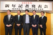 左から迫本淳一、島谷能成、岡田裕介、多田憲之、井上伸一郎。