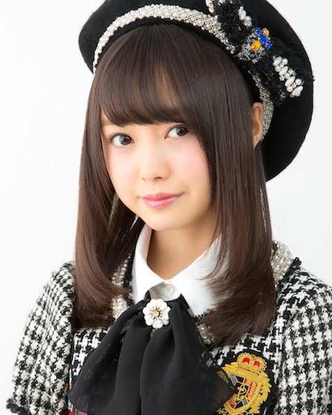可愛い小さな魔法使い役の樋渡結依。(c)AKS