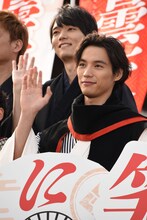 福士蒼汰（前列）