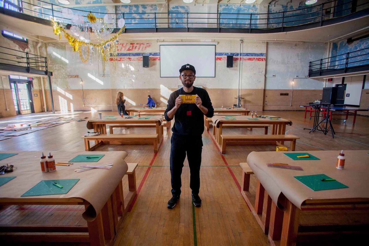 ダンボールアーティスト・島津冬樹を追った記録映画がSXSWに出品、コメント到着