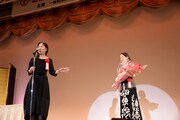 「ごめん、愛してる」の脚本家・浅野妙子（左）と吉岡里帆（右）。