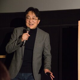 町山智浩が「RAW」イベントでトーク「このストーリーで感動に持っていくか!」