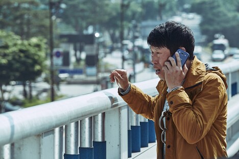 「コンフィデンシャル／共助」新場面写真