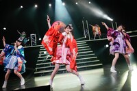 チームしゃちほこ「鯱詣2018」愛知・日本特殊陶業市民会館 フォレストホール公演の様子。（Photo by HIROKAZU）