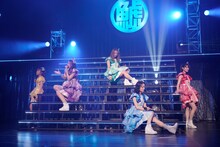 チームしゃちほこ「鯱詣2018」愛知・日本特殊陶業市民会館 フォレストホール公演の様子。（Photo by HIROKAZU）