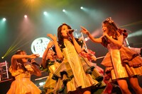 チームしゃちほこ「鯱詣2018」愛知・日本特殊陶業市民会館 フォレストホール公演の様子。（Photo by HIROKAZU）