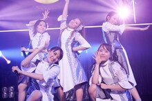 チームしゃちほこ「鯱詣2018」愛知・日本特殊陶業市民会館 フォレストホール公演の様子。（Photo by HIROKAZU）