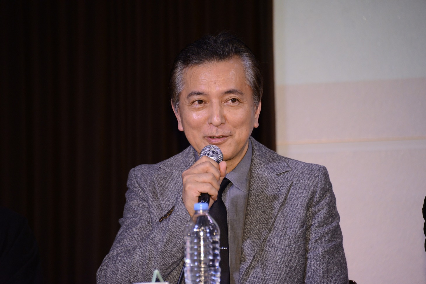 榎木孝明