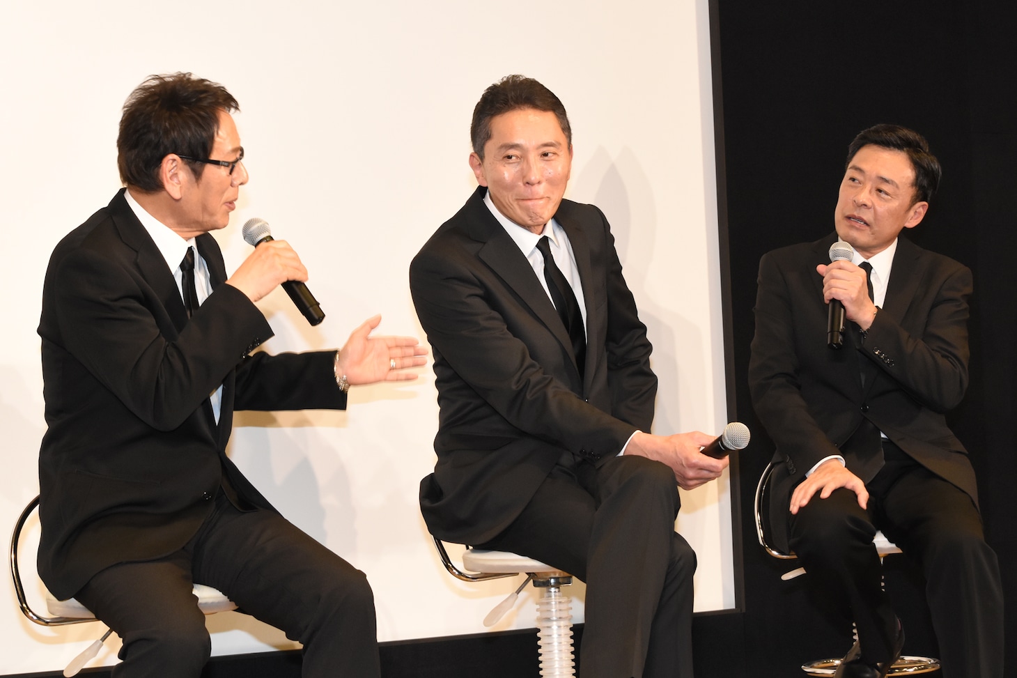 左から大杉漣、松重豊、光石研。