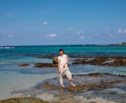 杉野遥亮ファースト写真集「あくび」より。