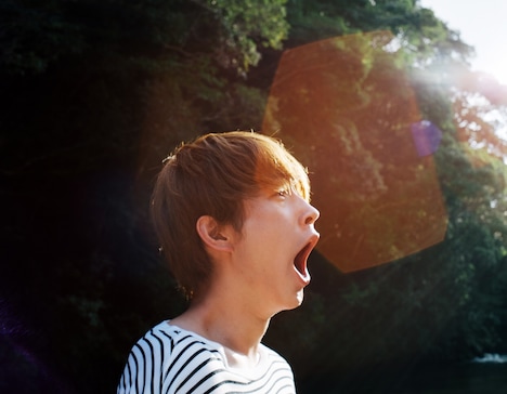 杉野遥亮ファースト写真集「あくび」より。