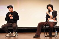 左から、柄本佑、柄本時生。