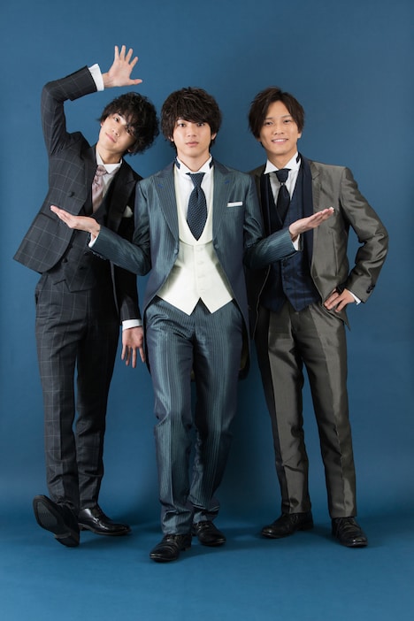 左から飯島寛騎、山田裕貴、岡田龍太郎。（撮影：佐藤類）