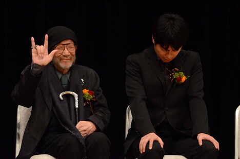 左から大林宣彦、石井裕也。