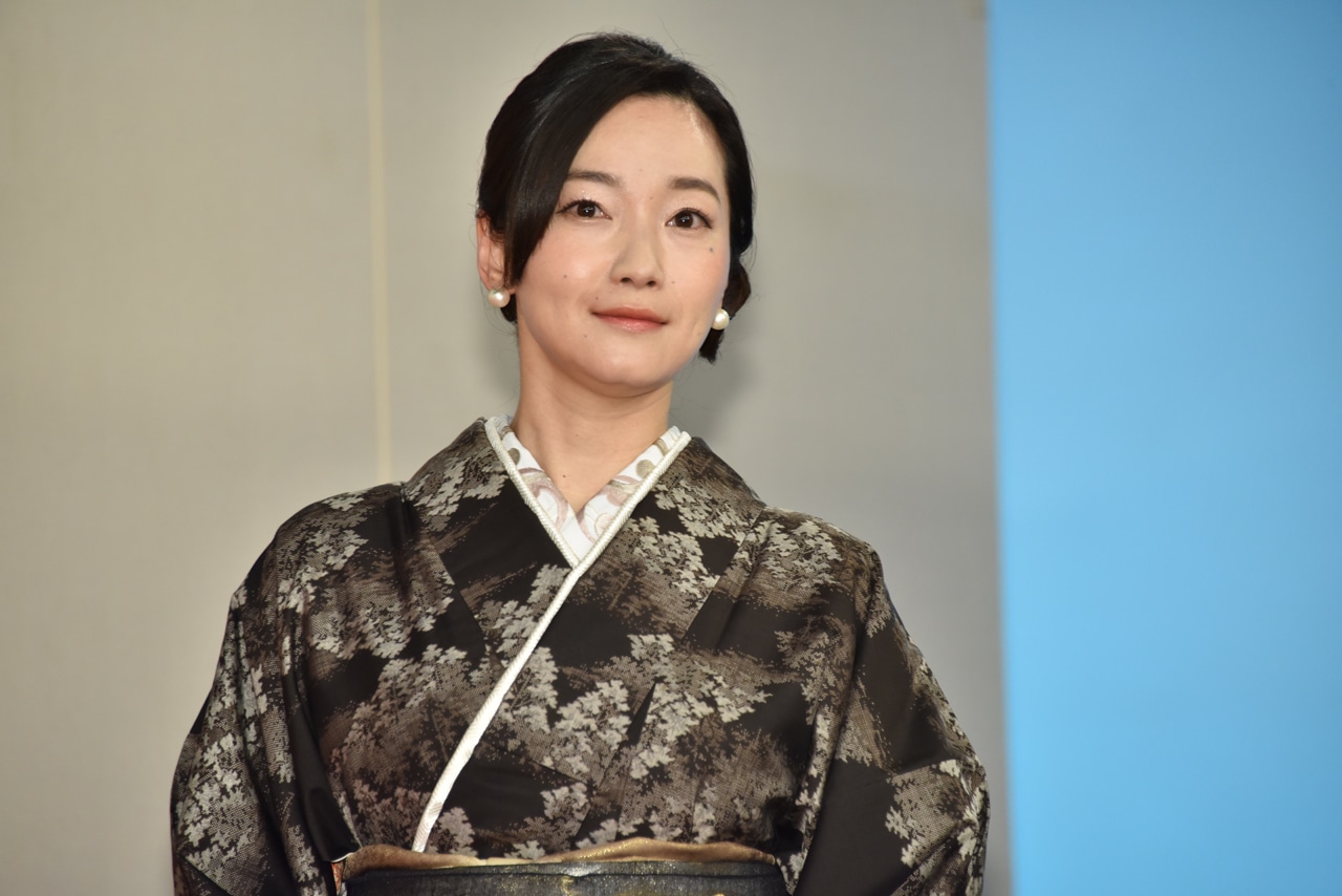 里アンナ