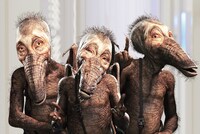 THE ALFEEが日本語吹替を担当するドーガン＝ダギーズ。