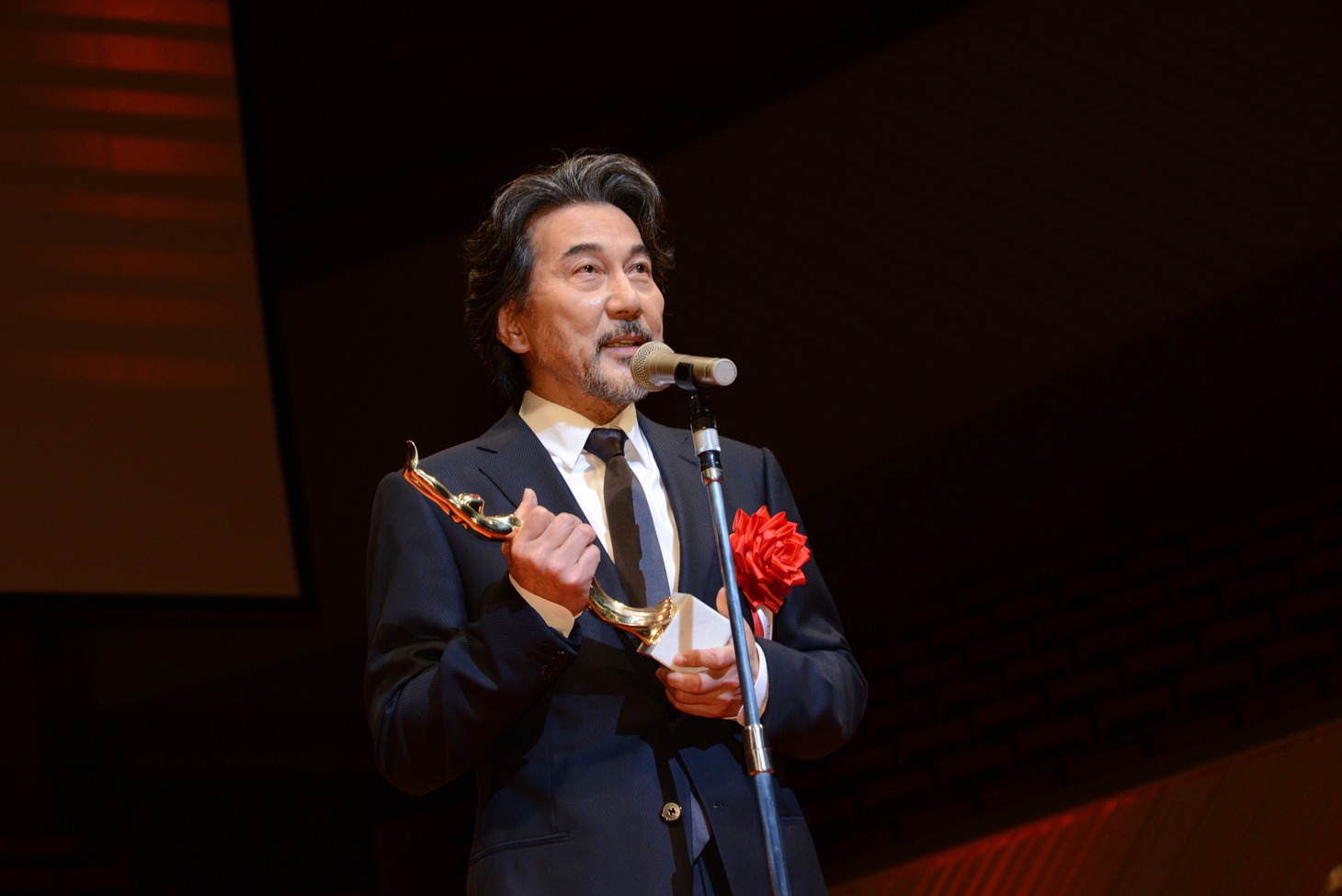 役所広司