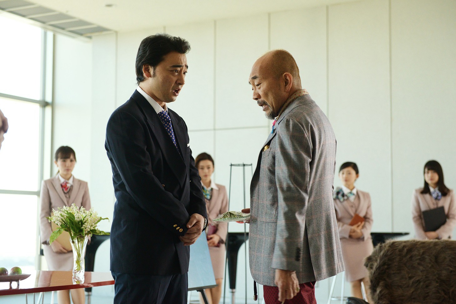 「レオン」
