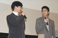 左から千葉雄大、稲葉友。