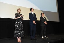 左から松田るか、甲斐翔真、鈴村展弘。