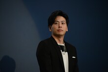 山下健二郎