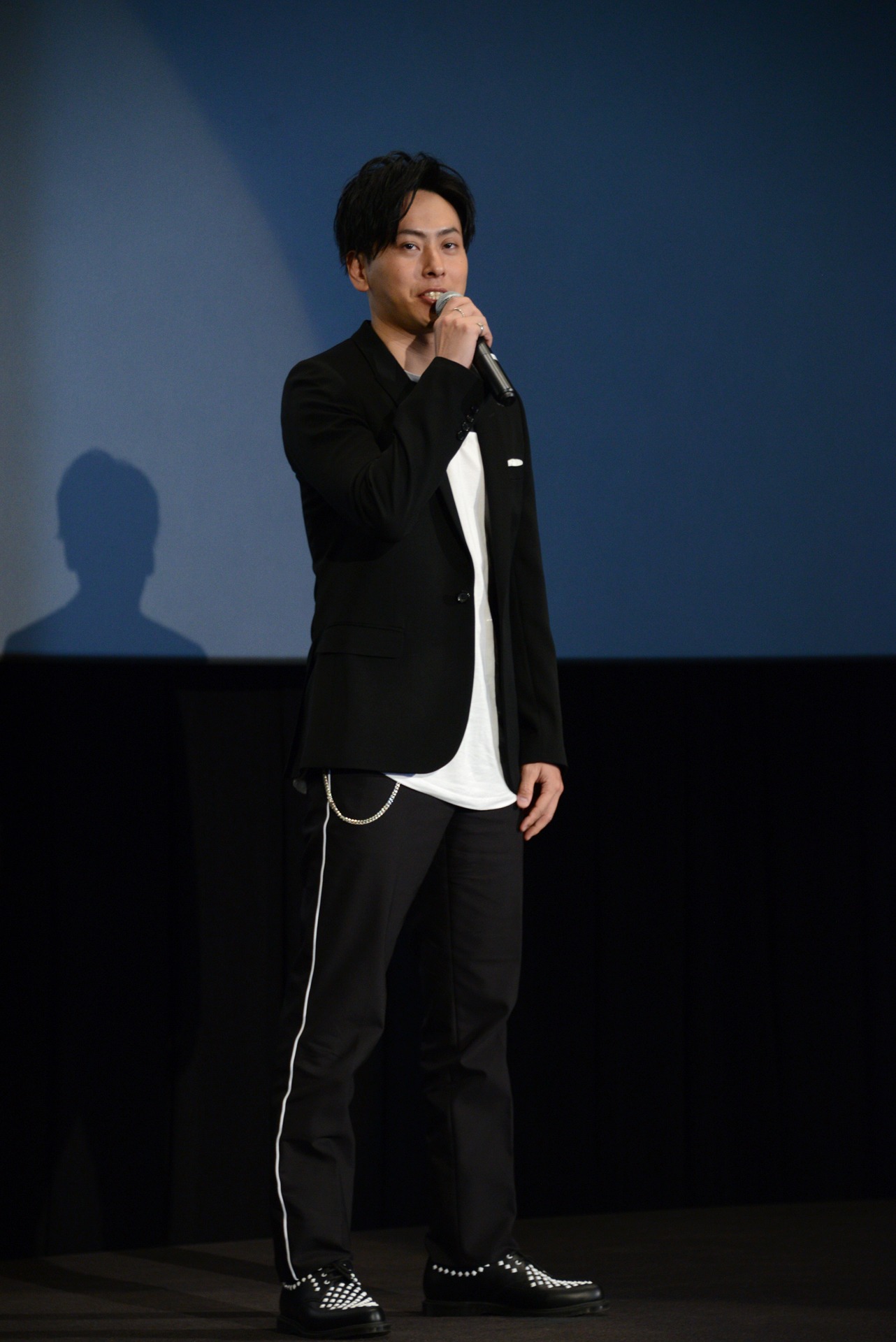 山下健二郎