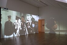 東京・東京ステーションギャラリーで開催された「追悼特別展 高倉健」の様子。