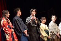 「ちはやふる －結び－」完成披露試写会の様子。