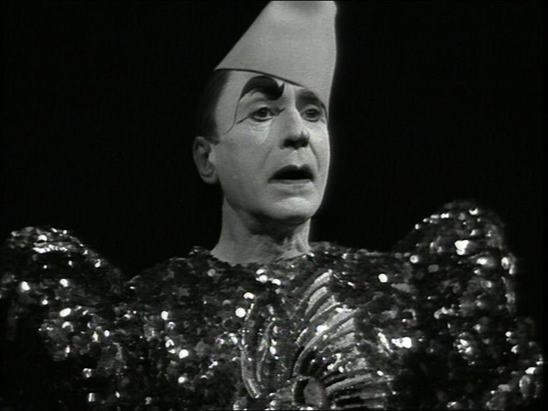 「ある道化師の24時間」 (c)1972 STUDIOCANAL