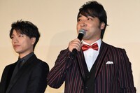 左から山崎育三郎、斉藤慎二（ジャングルポケット）。