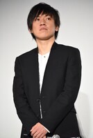 桑原彰（G / RADWIMPS）