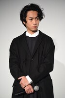 武田祐介（B / RADWIMPS）