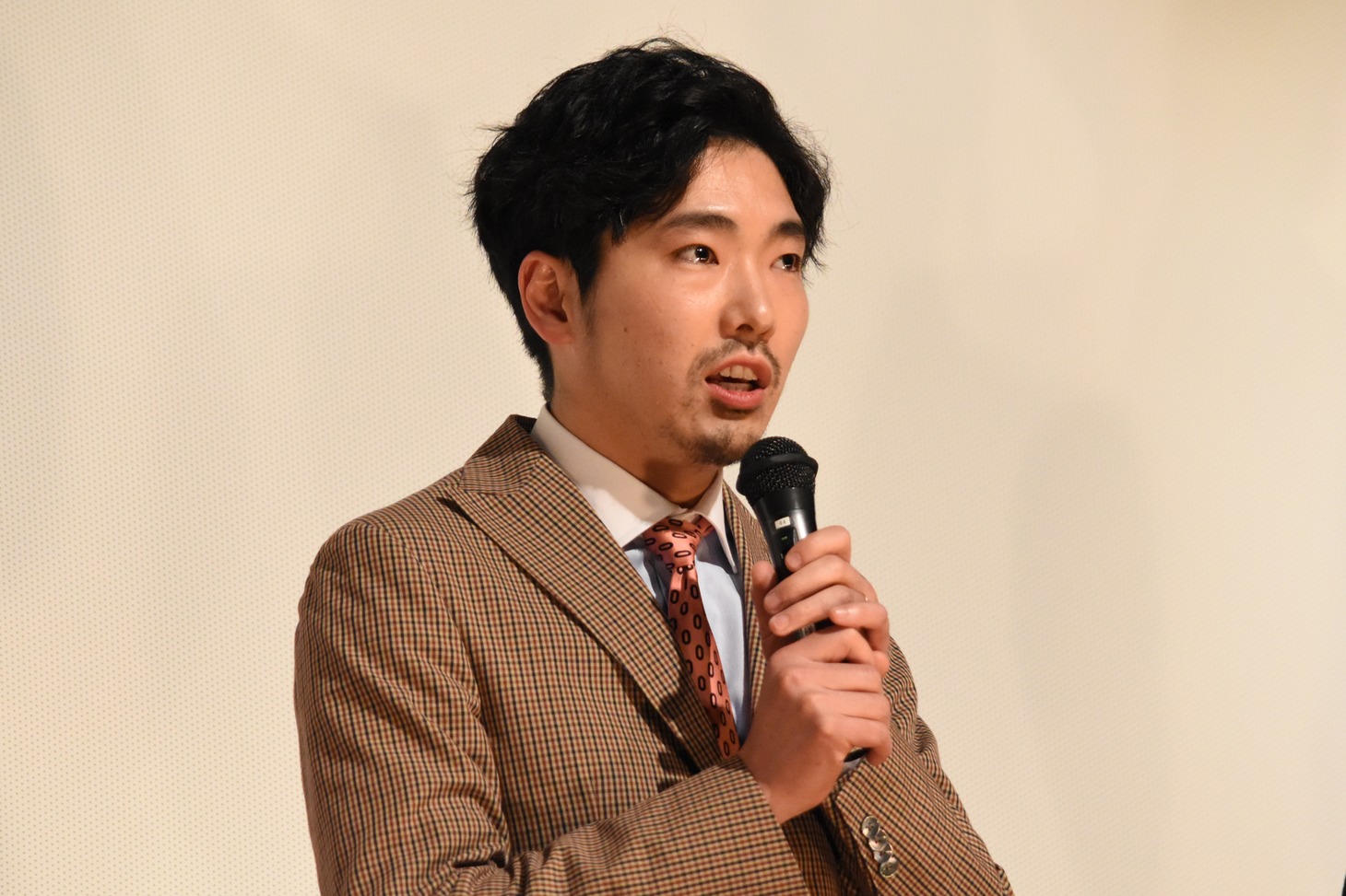 柄本佑