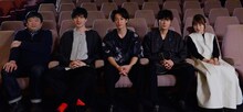 「亜人」ビジュアルコメンタリー収録の様子。左から本広克行、城田優、佐藤健、綾野剛、川栄李奈。