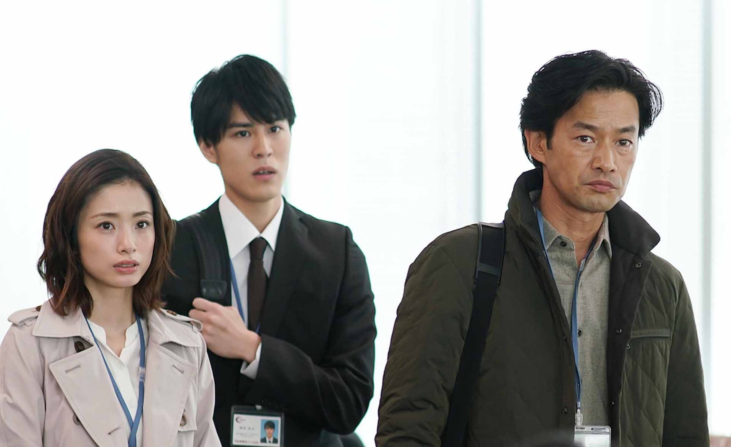 「ミッドナイト・ジャーナル 消えた誘拐犯を追え！七年目の真実」より、左から上戸彩演じる藤瀬祐里、寛一郎演じる岡田昇太、竹野内豊演じる関口豪太郎。