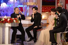 村上虹郎（左から2人目）